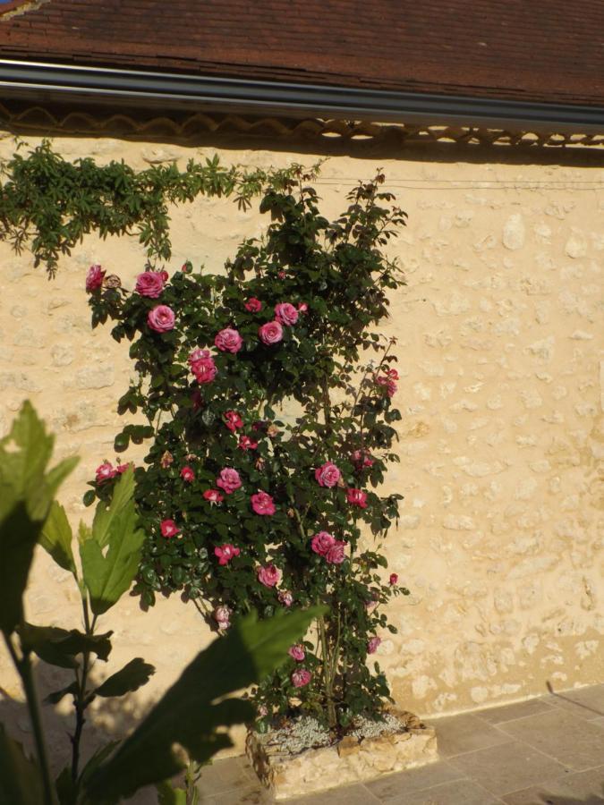 Bed & Breakfast Au Calme Lalinde Экстерьер фото